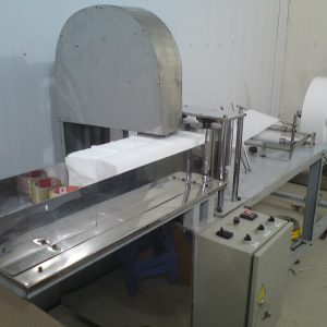 Máy cắt xếp khăn giấy - Máy Đóng Gói Gia Tôn - Công Ty TNHH Kỹ Thuật Gia Tôn